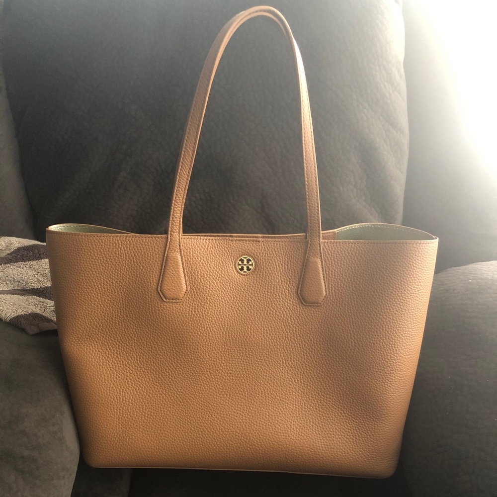 Authentic Tory Burch Perry Tote